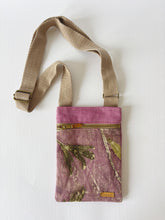 Cargar imagen en el visor de la galería, Bolso Peregrino (para celular y lo básico)