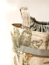 Cargar imagen en el visor de la galería, Bolso mochila