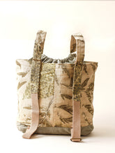 Cargar imagen en el visor de la galería, Bolso mochila