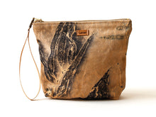 Cargar imagen en el visor de la galería, Necessaire