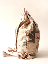 Cargar imagen en el visor de la galería, Mochila Grande