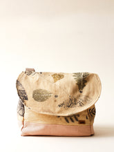 Cargar imagen en el visor de la galería, Bolso mensajero