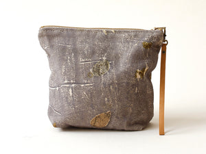 Necessaire