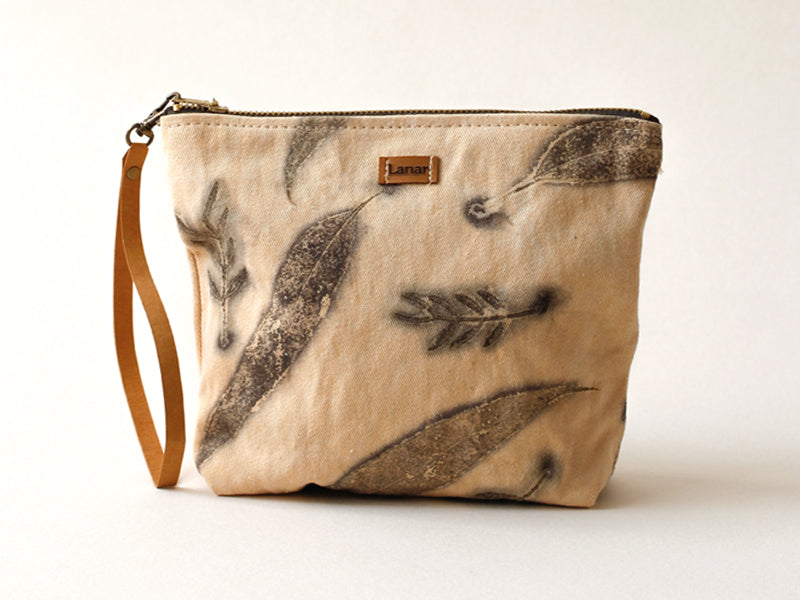 Necessaire