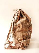 Cargar imagen en el visor de la galería, Mochila Grande
